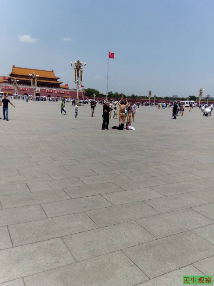 河南信阳三姐妹裸体天安门救女救儿喊冤！谁来管？